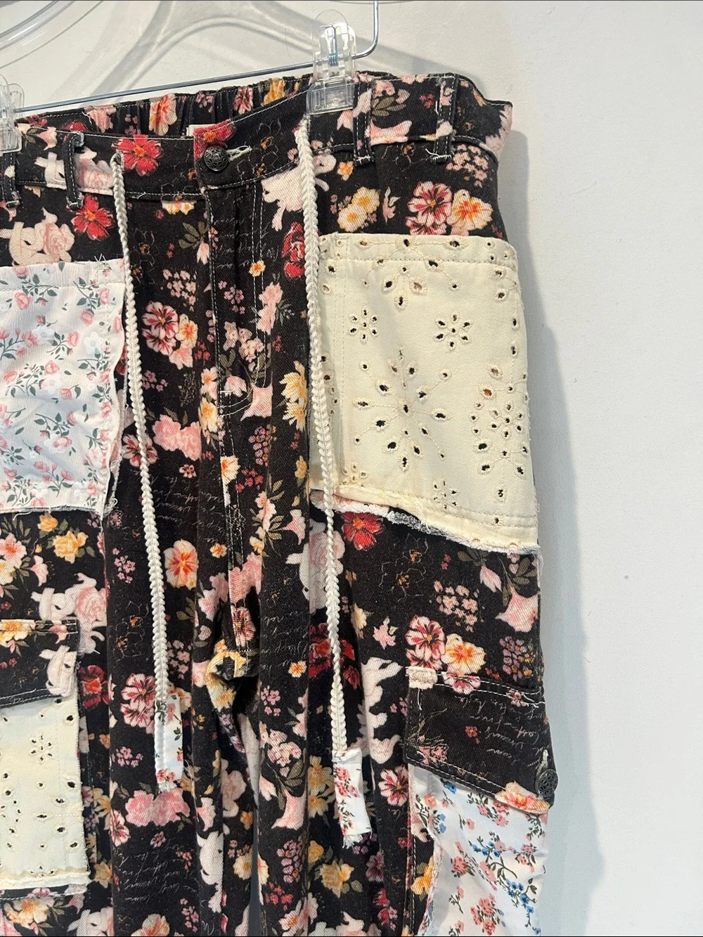 POL Floral bohemian Patchwork Black baggy Cargo Jogger Pants women’s medium